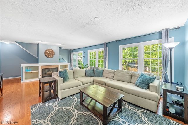 103 Cliffside Commons Drive 103, Rocky River, OH 44116