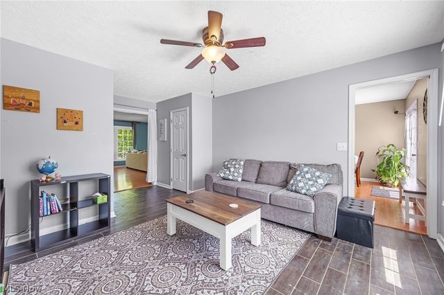 103 Cliffside Commons Drive 103, Rocky River, OH 44116