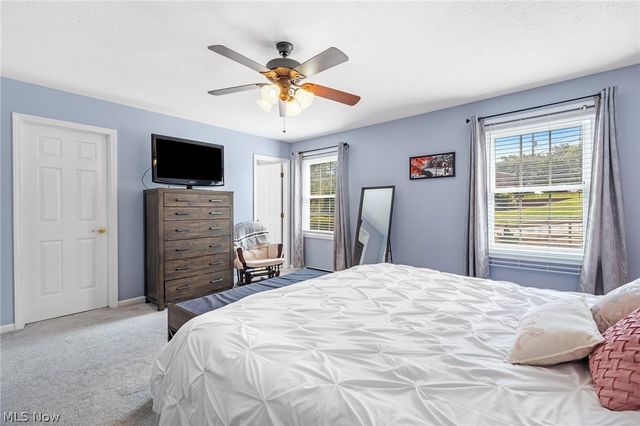 103 Cliffside Commons Drive 103, Rocky River, OH 44116