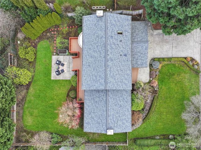 12412 NE 4th Place, Bellevue, WA 98005