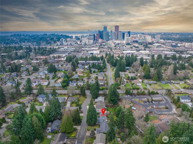 12412 NE 4th Place, Bellevue, WA 98005