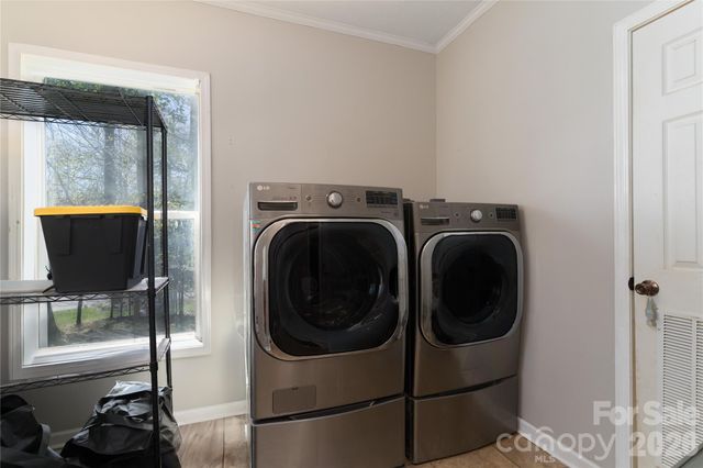 296 Stillwater Road, Troutman, NC 28166