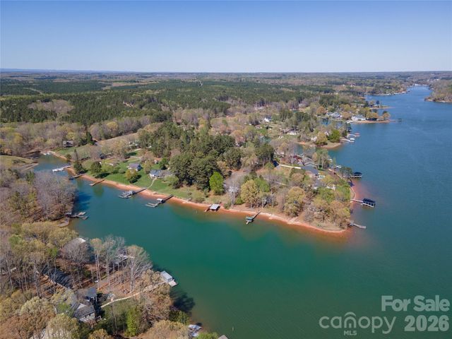 296 Stillwater Road, Troutman, NC 28166