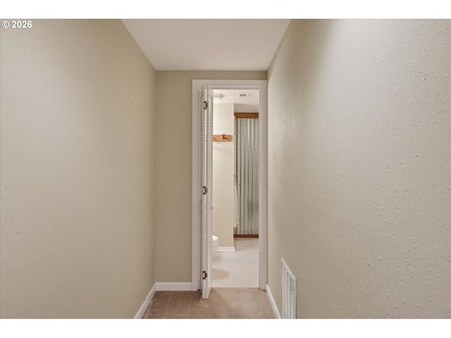 306 N STAFFORD St, Portland, OR 97217