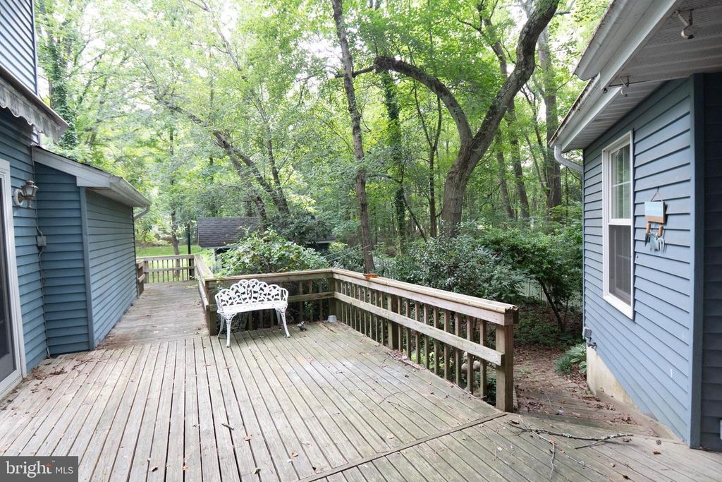 15 LADY DIANA CIR, Marlton, NJ 08053