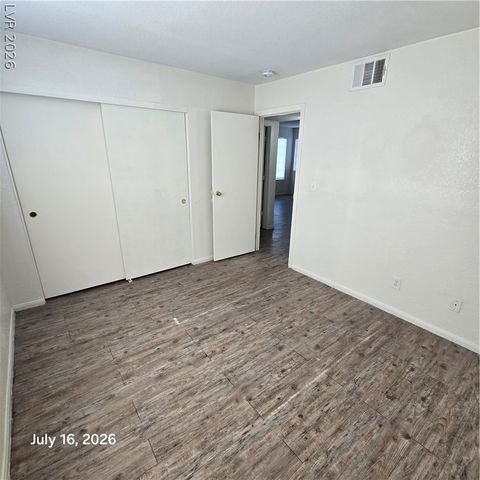 1884 Nebula Drive 176, Las Vegas, NV 89115