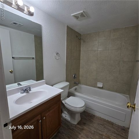 1884 Nebula Drive 176, Las Vegas, NV 89115