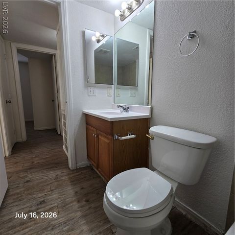 1884 Nebula Drive 176, Las Vegas, NV 89115