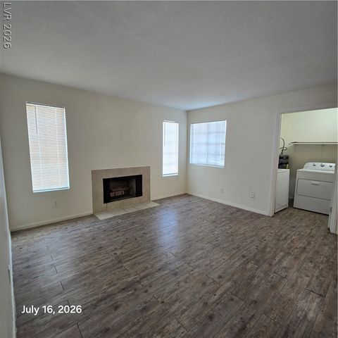 1884 Nebula Drive 176, Las Vegas, NV 89115