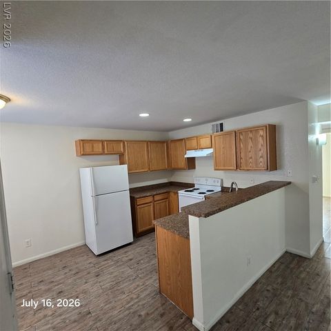 1884 Nebula Drive 176, Las Vegas, NV 89115