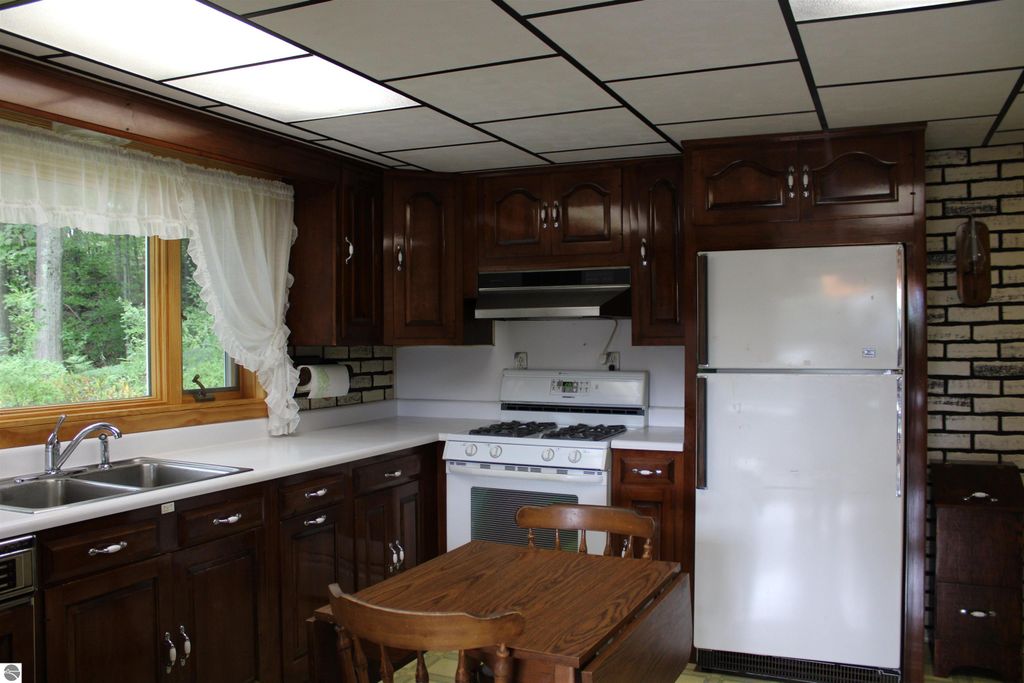 Image 18 of property listing at 4290 Johnson Road, Frankfort, MI 49635