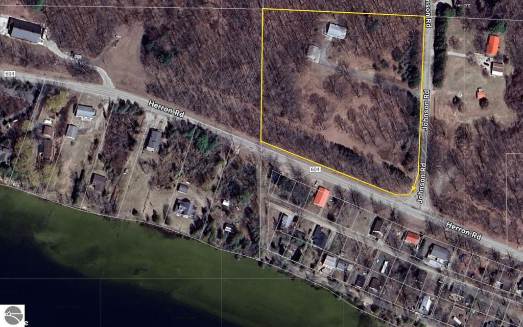 Image 9 of property listing at 4290 Johnson Road, Frankfort, MI 49635