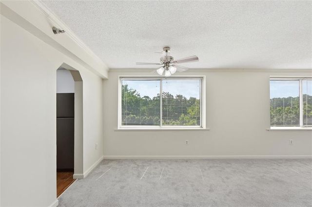 2479 Peachtree Road NE 317, Atlanta, GA 30305