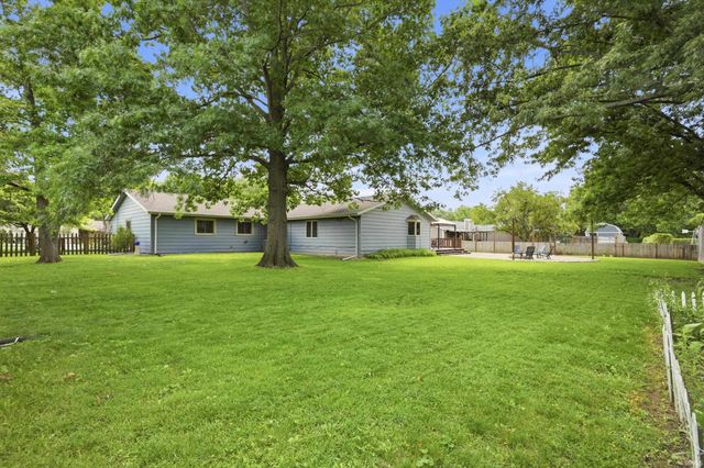 5401 N Moore Road, Muncie, IN 47304