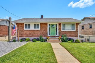 2627 Radford RD, Roanoke, VA 24012