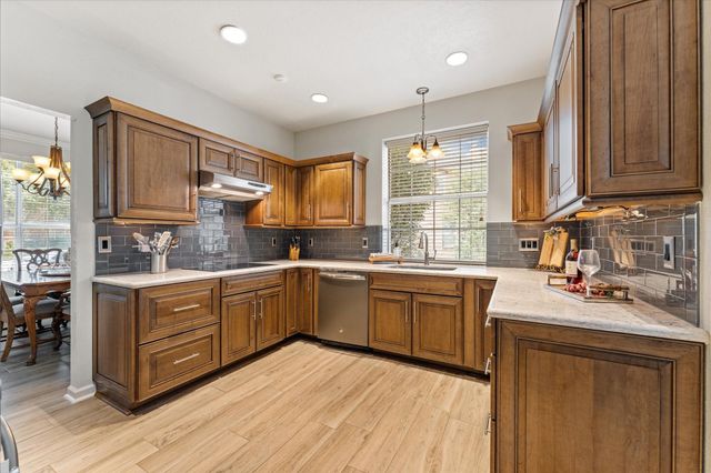 13730 Klamath Falls Drive, Houston, TX 77041
