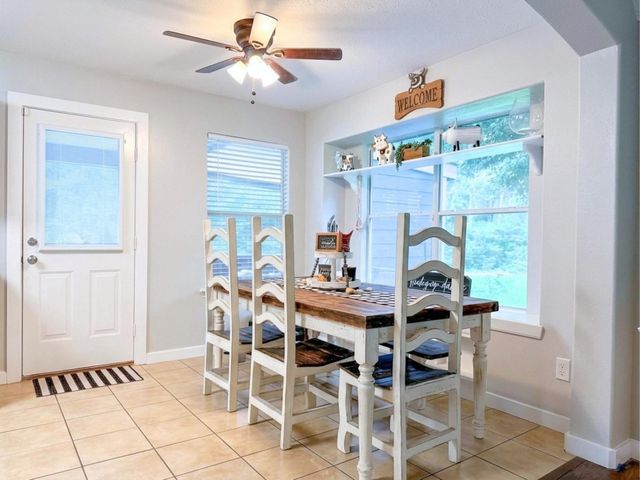 11210 Amber Park Drive, Conroe, TX 77303