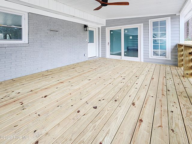 1888 Pony Farm Road, Jacksonville, NC 28540