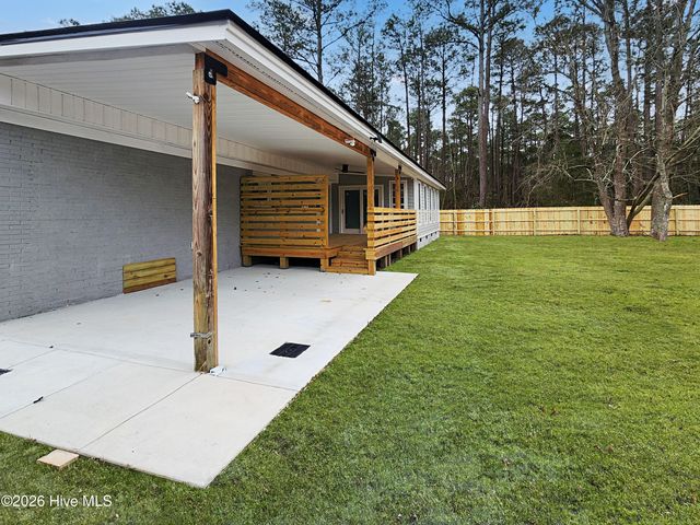 1888 Pony Farm Road, Jacksonville, NC 28540