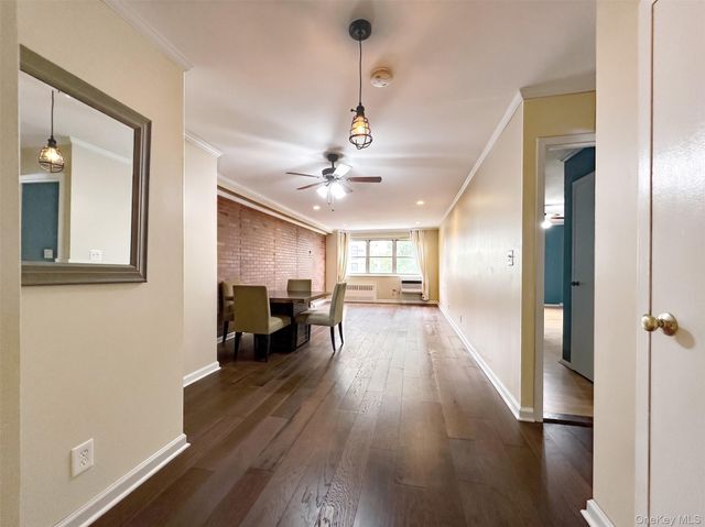 33 Barker Avenue 3F, White Plains, NY 10601
