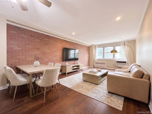33 Barker Avenue 3F, White Plains, NY 10601