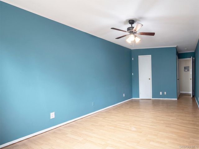 33 Barker Avenue 3F, White Plains, NY 10601