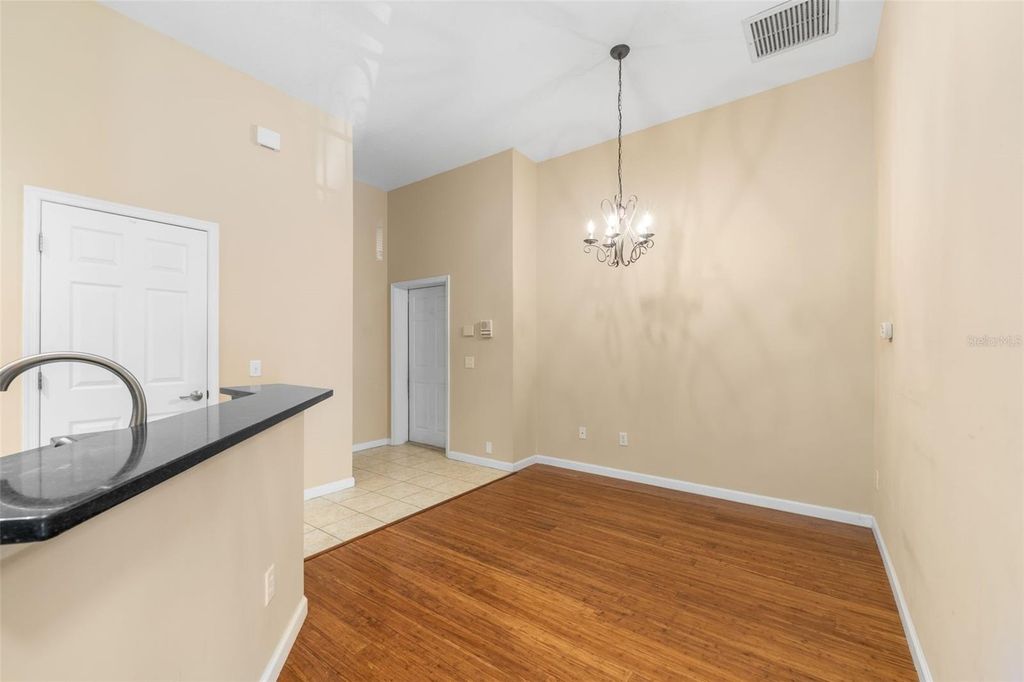 Image 12 of property listing at 5206 SW 91ST TERRACE B, Gainesville, FL 32608