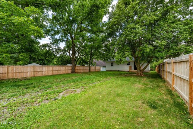 905 Grover Street, Johnson City, TN 37601