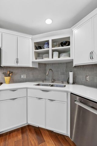 5434 Rowland Park Road, Minnetonka, MN 55343