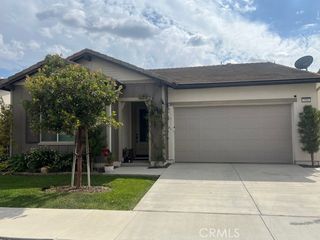2080 Pomegranate, Santa Paula, CA 93060