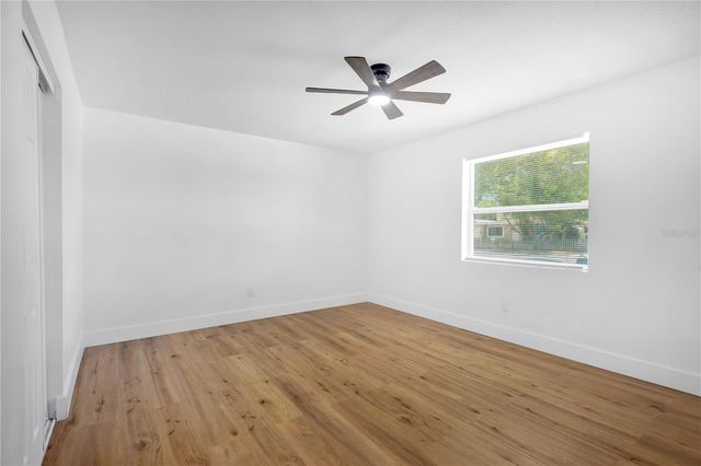5052 JASMINE CIRCLE, St Petersburg, FL 33714