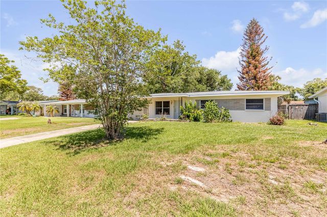592 BROOK CIRCLE, South Daytona, FL 32119