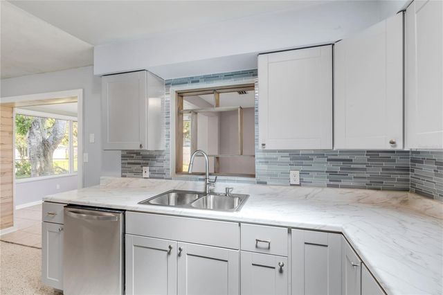 592 BROOK CIRCLE, South Daytona, FL 32119