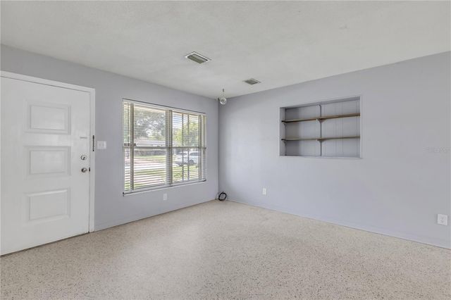 592 BROOK CIRCLE, South Daytona, FL 32119