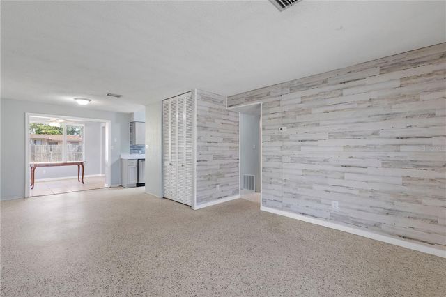 592 BROOK CIRCLE, South Daytona, FL 32119