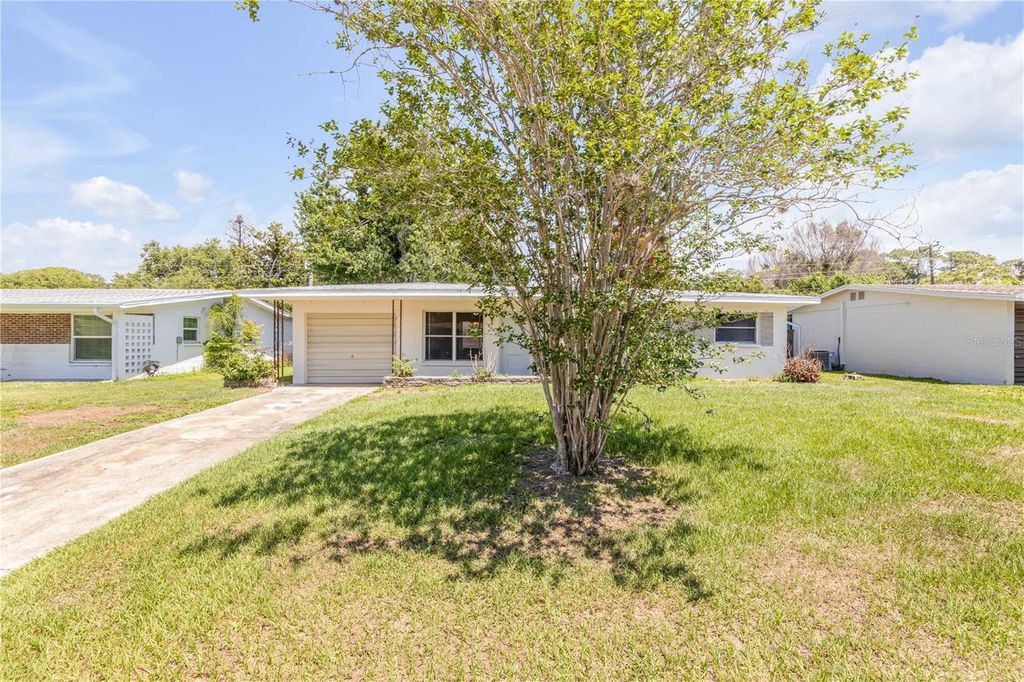 592 BROOK CIRCLE, South Daytona, FL 32119