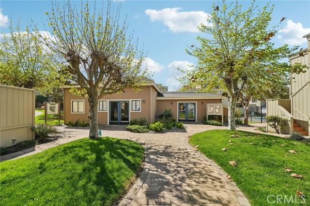 820 Casanova 41, Monterey, CA 93940