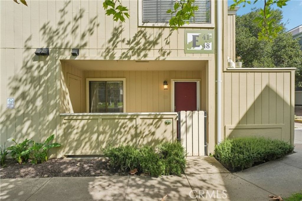 820 Casanova 41, Monterey, CA 93940