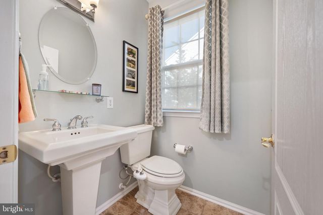 123 SAMBAR LN, Mount Royal, NJ 08061