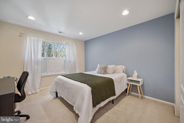 123 SAMBAR LN, Mount Royal, NJ 08061