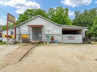 202 2nd Street, Valley Mills, TX 76689