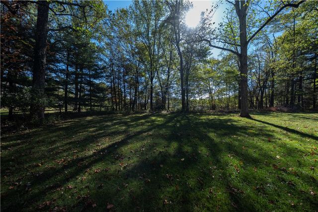 416 Dragon Rouge, Hempfield Twp, PA 15601