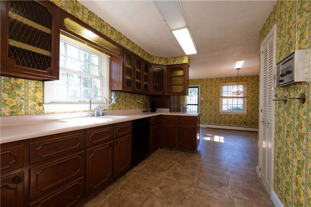 416 Dragon Rouge, Hempfield Twp, PA 15601