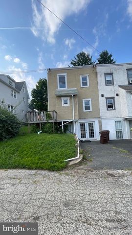 118 MARSHALL RD, Lansdowne, PA 19050