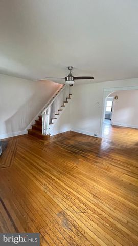 118 MARSHALL RD, Lansdowne, PA 19050