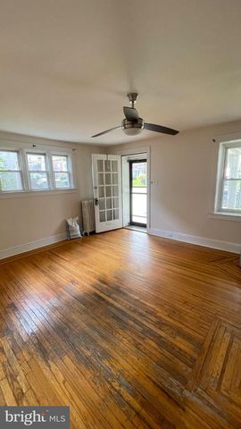 118 MARSHALL RD, Lansdowne, PA 19050