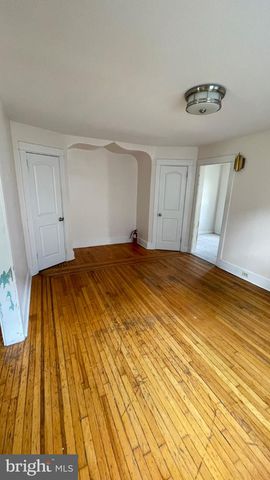 118 MARSHALL RD, Lansdowne, PA 19050