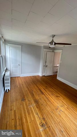 118 MARSHALL RD, Lansdowne, PA 19050