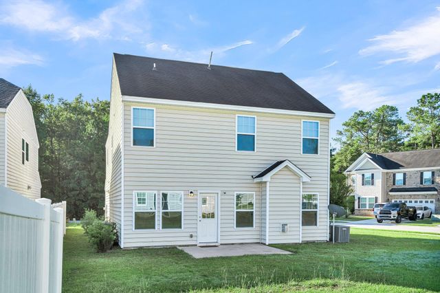 139 Blackwater Way, Moncks Corner, SC 29461