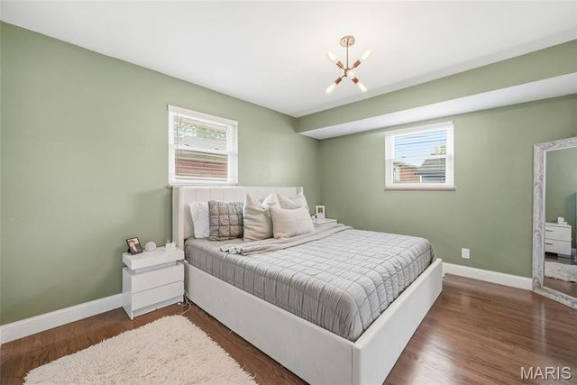 836 Rainbow Drive, St Louis, MO 63125